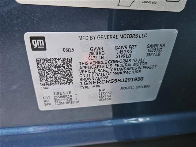 new 2025 Chevrolet Traverse car, priced at $41,046