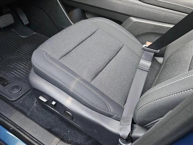 new 2025 Chevrolet Traverse car, priced at $41,046