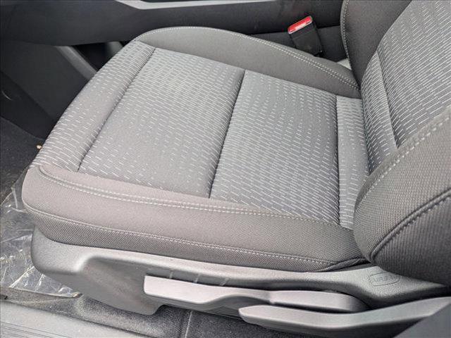 new 2026 Chevrolet Equinox car, priced at $28,679