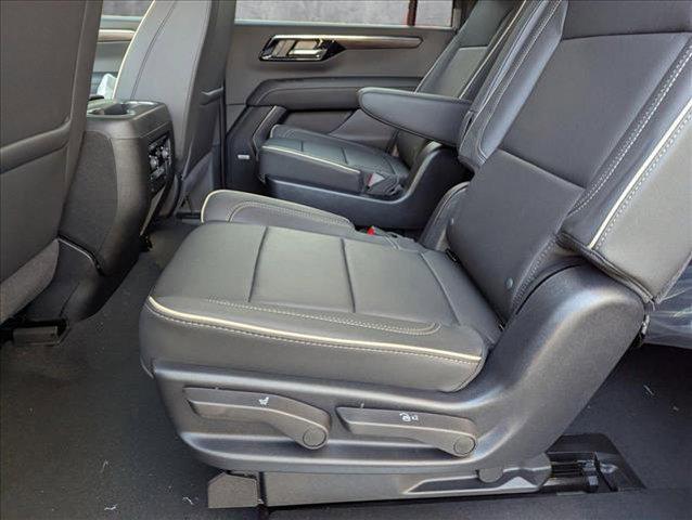 new 2025 Chevrolet Suburban car, priced at $75,995