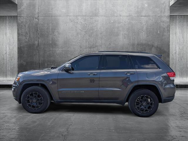 used 2017 Jeep Grand Cherokee car, priced at $15,352