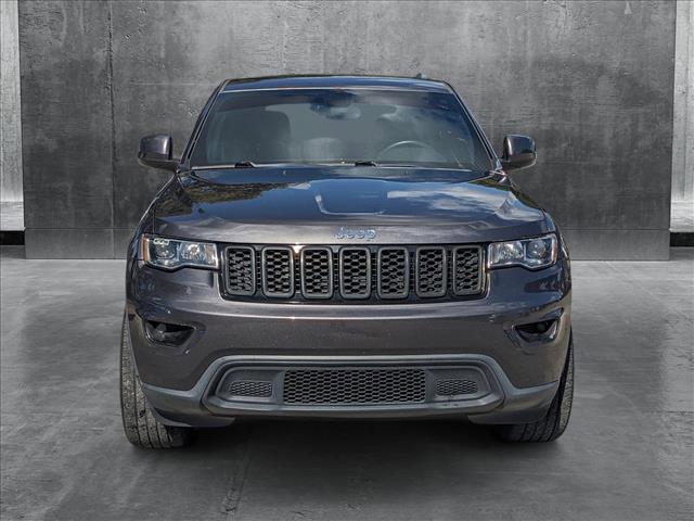 used 2017 Jeep Grand Cherokee car, priced at $15,352