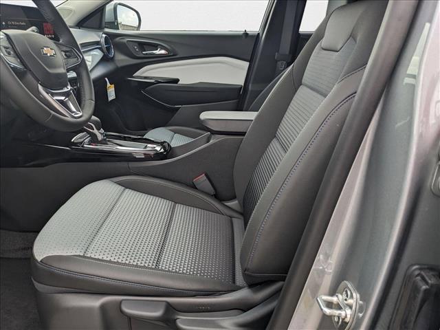 used 2025 Chevrolet Trax car, priced at $21,998