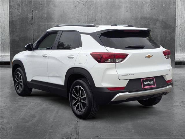 new 2025 Chevrolet TrailBlazer car, priced at $26,475