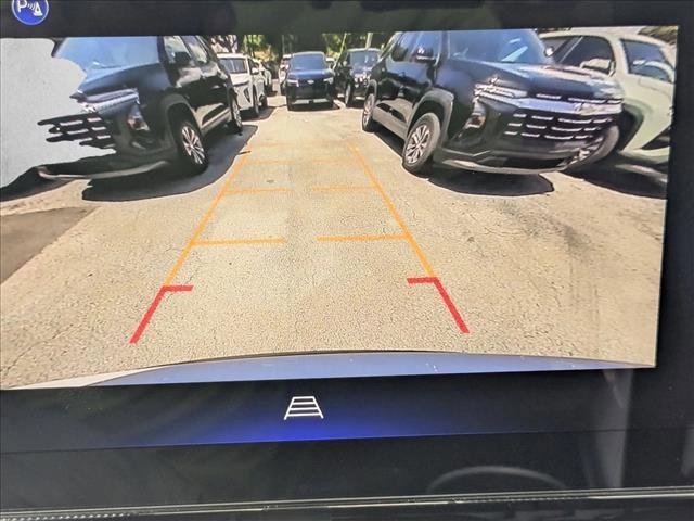 new 2026 Chevrolet Equinox car, priced at $25,995