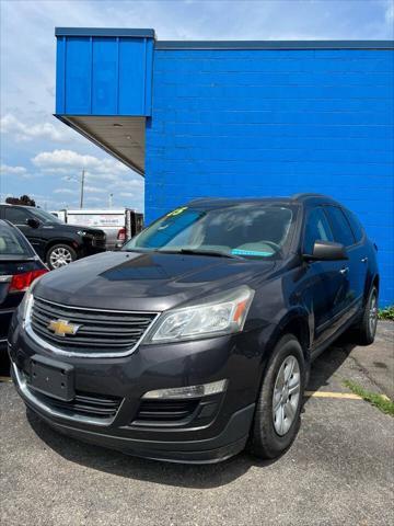 used 2015 Chevrolet Traverse car, priced at $7,950