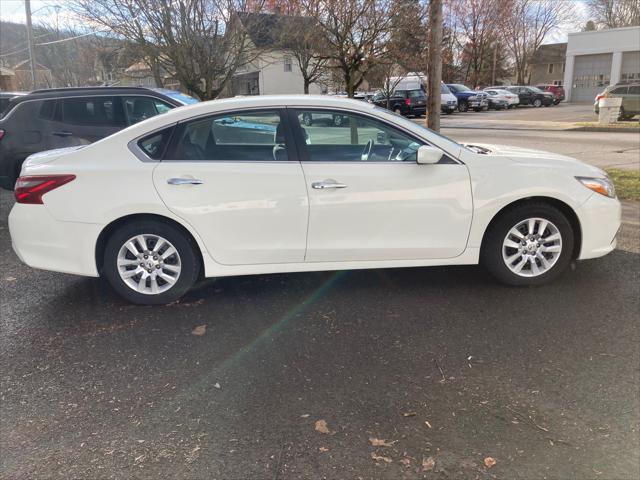 used 2018 Nissan Altima car, priced at $13,995