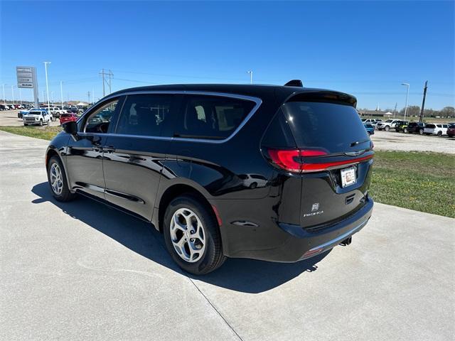 new 2024 Chrysler Pacifica car, priced at $55,735