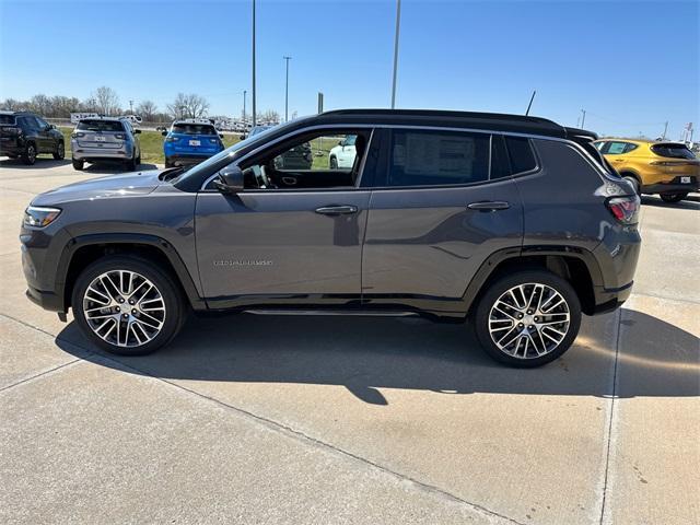 new 2024 Jeep Compass car, priced at $40,574