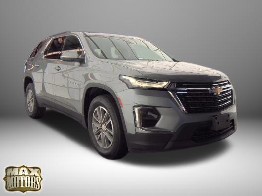 used 2023 Chevrolet Traverse car, priced at $29,998