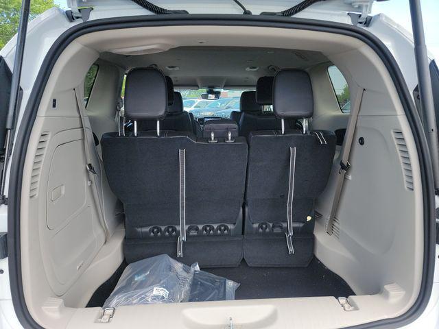 new 2023 Chrysler Pacifica Hybrid car, priced at $51,893