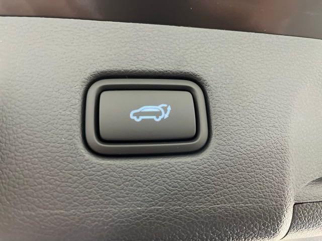used 2025 Hyundai Palisade car, priced at $39,886