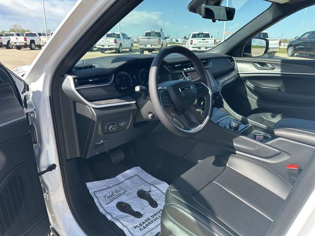 new 2024 Jeep Grand Cherokee car, priced at $58,860