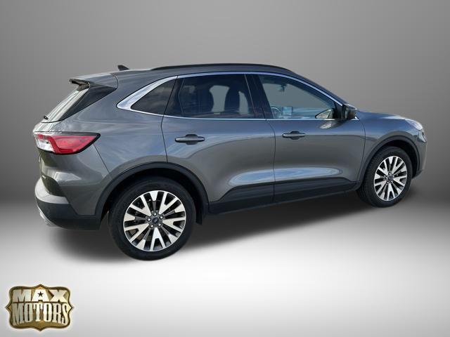 used 2022 Ford Escape car, priced at $25,768