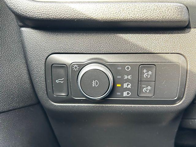 used 2022 Ford Escape car, priced at $25,768