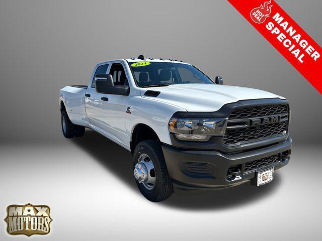 new 2024 Ram 3500 car, priced at $60,461