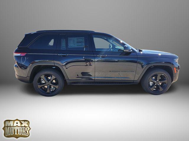 new 2024 Jeep Grand Cherokee car, priced at $48,945