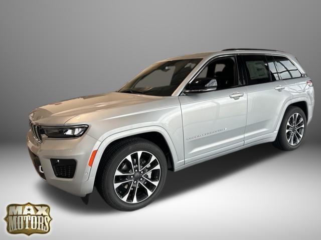 new 2025 Jeep Grand Cherokee car, priced at $61,105