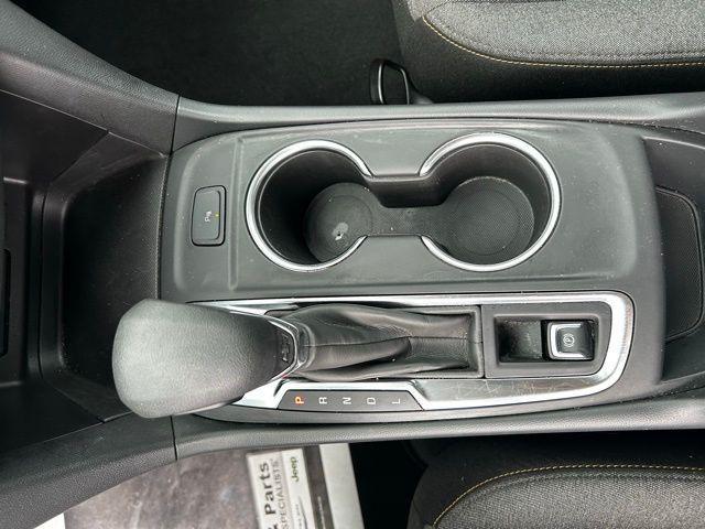 used 2024 Chevrolet Equinox car, priced at $22,899