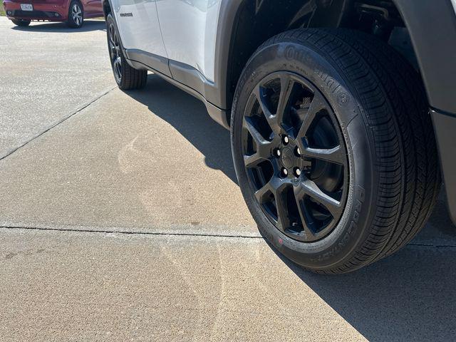 new 2024 Jeep Compass car, priced at $33,510