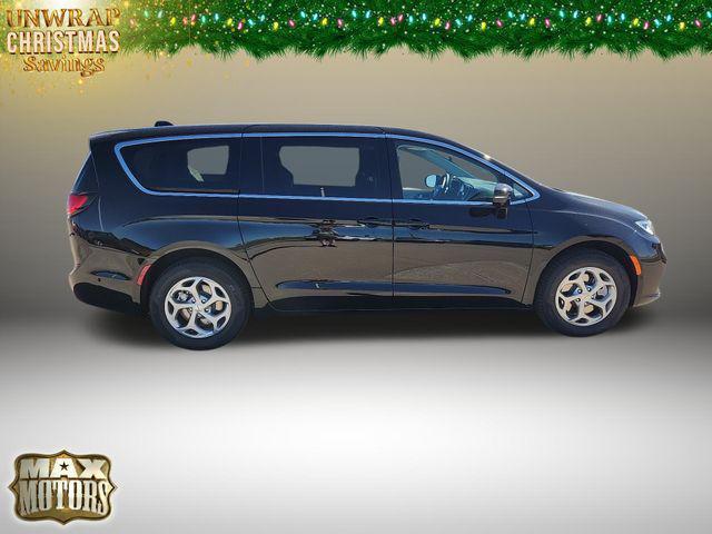 new 2024 Chrysler Pacifica car, priced at $54,941