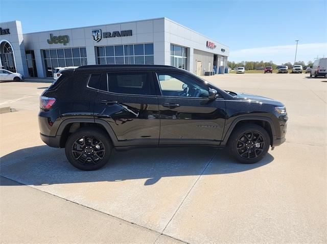 new 2024 Jeep Compass car, priced at $37,106