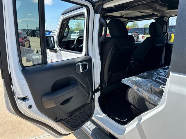 new 2024 Jeep Gladiator car, priced at $64,941