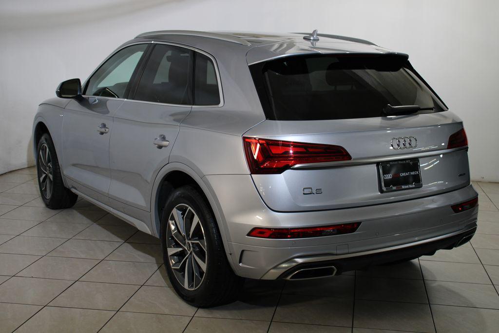 used 2022 Audi Q5 car, priced at $29,319