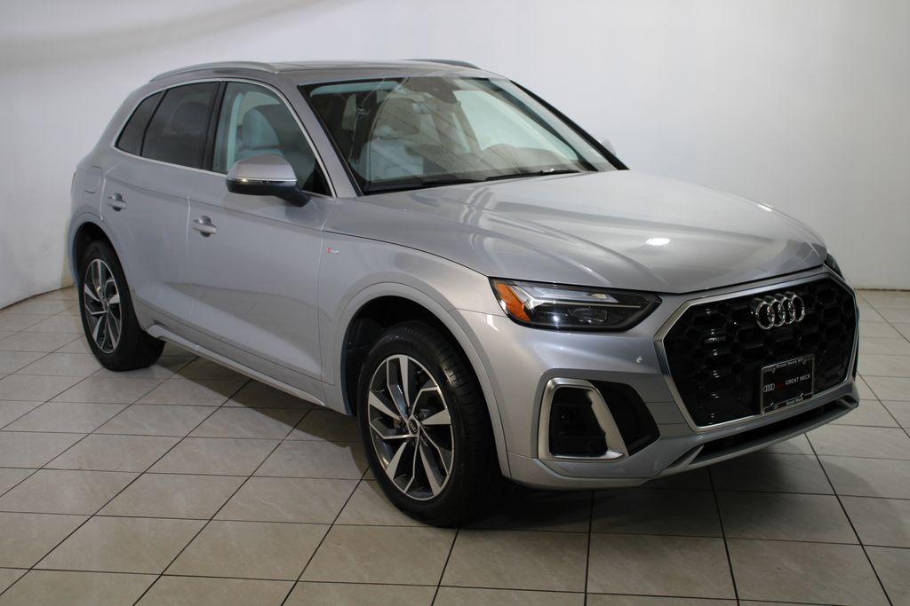used 2022 Audi Q5 car, priced at $29,319