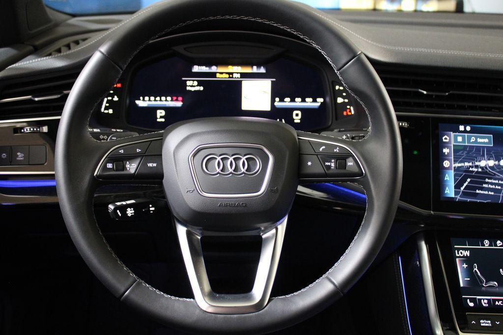 used 2025 Audi Q7 car, priced at $57,998