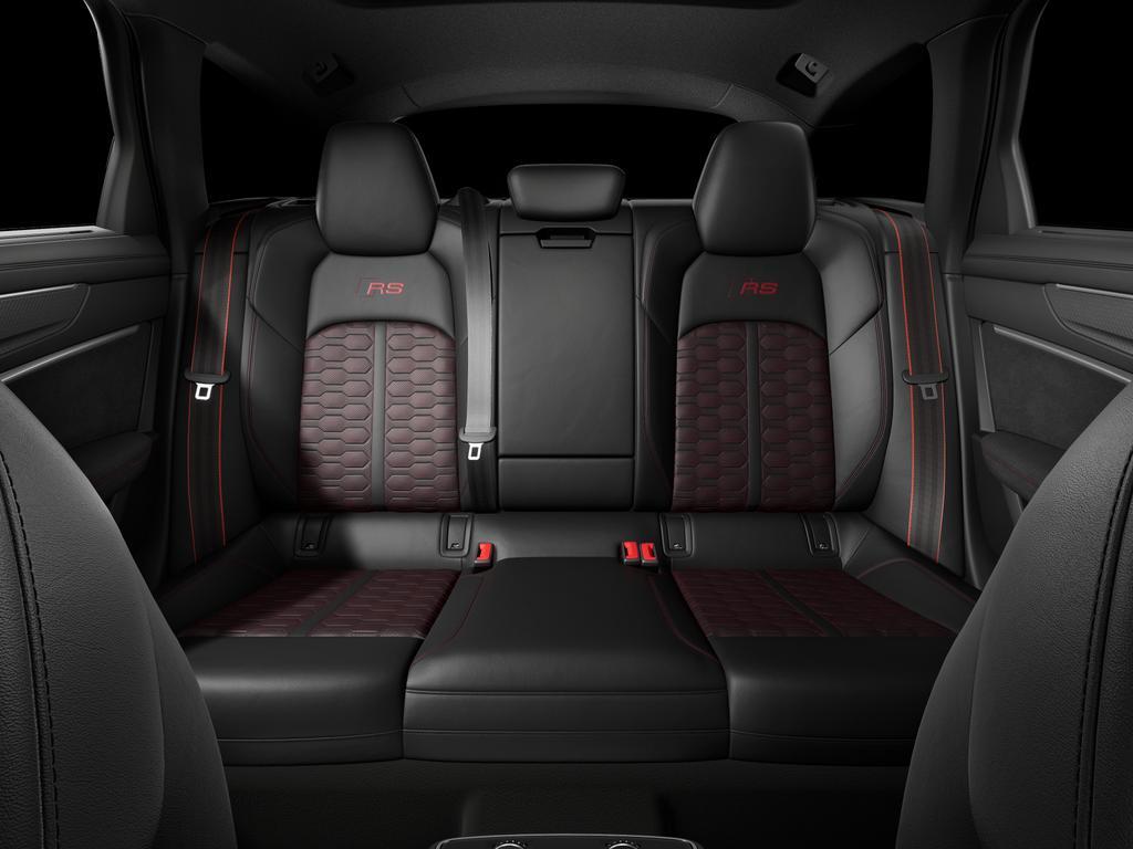 new 2025 Audi RS 6 Avant car, priced at $146,650
