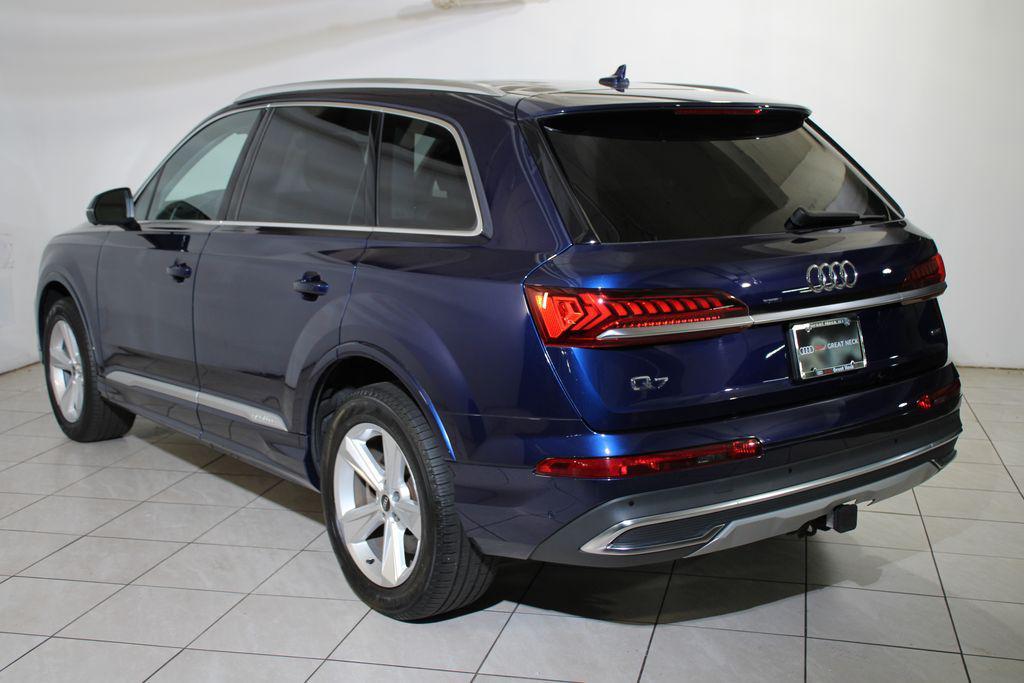 used 2021 Audi Q7 car, priced at $30,698