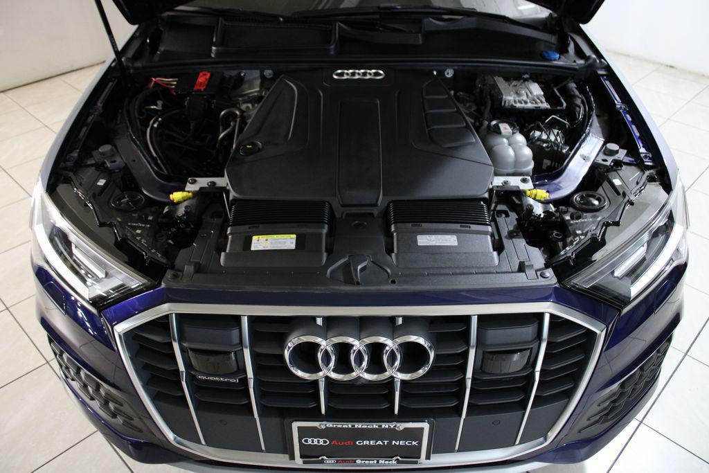 used 2021 Audi Q7 car, priced at $30,698