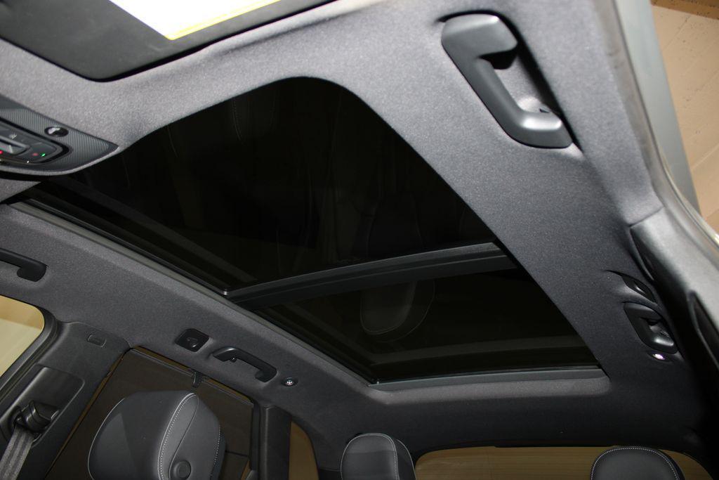 used 2023 Audi SQ5 car, priced at $44,062