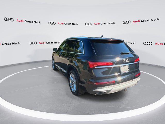 new 2025 Audi Q7 car, priced at $74,950