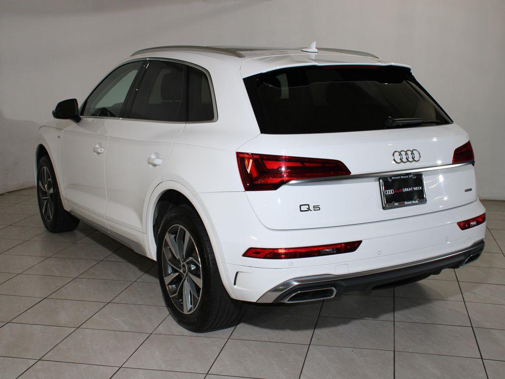 used 2022 Audi Q5 car, priced at $25,491