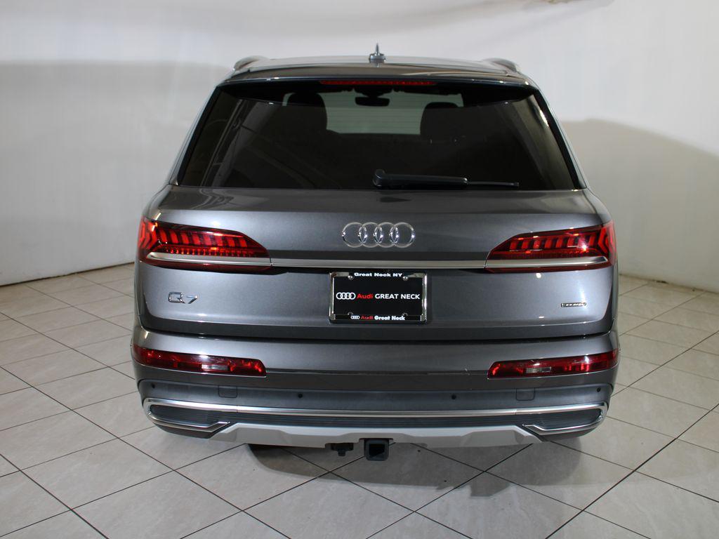 used 2021 Audi Q7 car, priced at $28,317