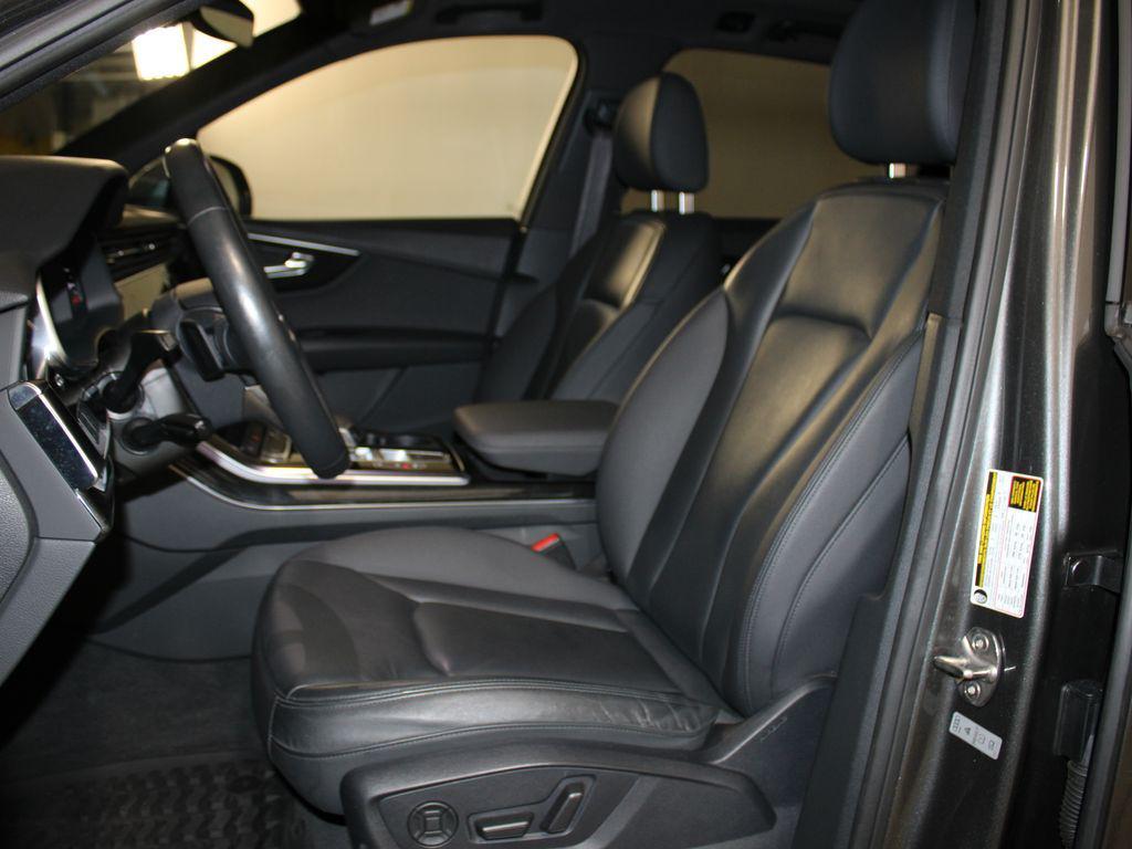 used 2021 Audi Q7 car, priced at $28,317