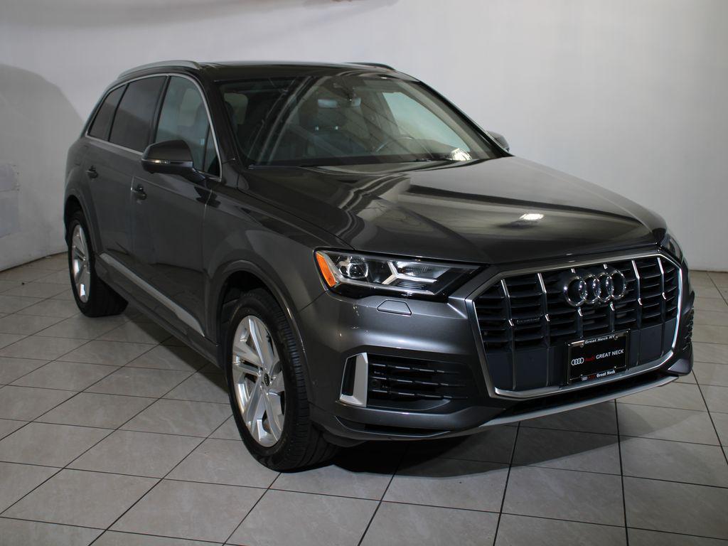used 2021 Audi Q7 car, priced at $28,317