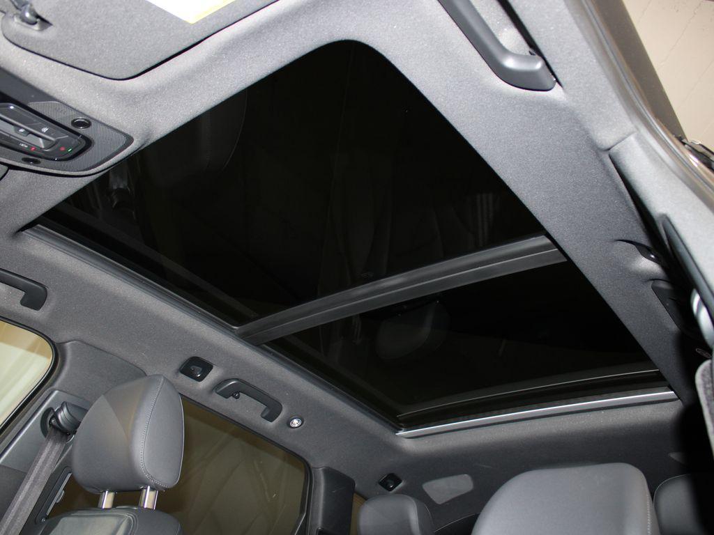 used 2021 Audi Q7 car, priced at $28,317