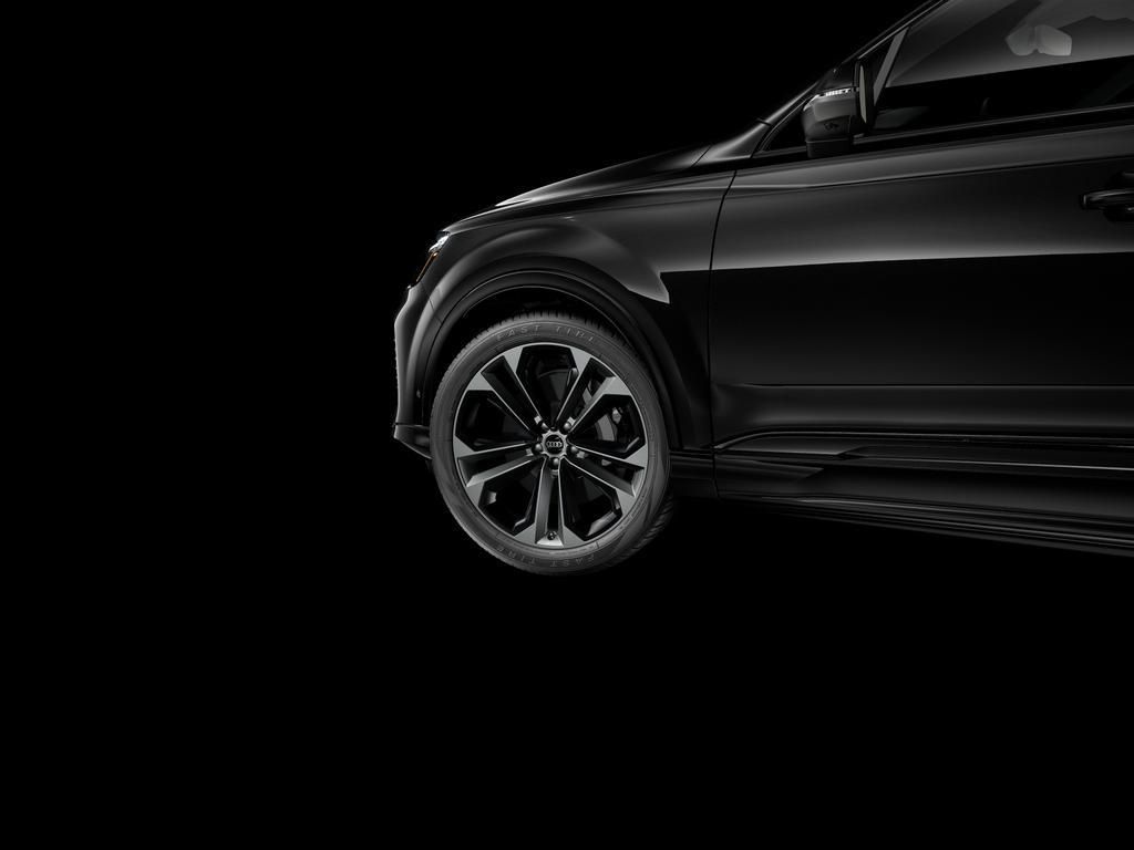 new 2026 Audi Q7 car, priced at $77,995