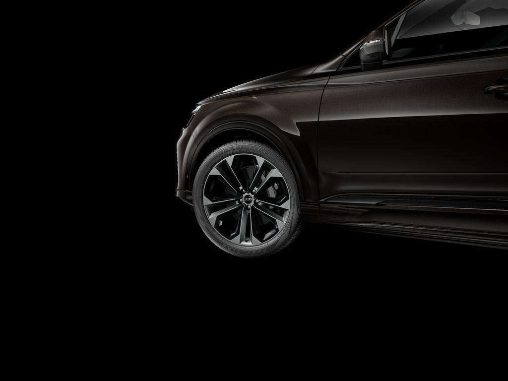 new 2026 Audi Q7 car, priced at $72,750