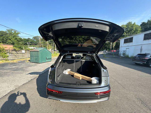 new 2024 Audi Q5 car, priced at $49,490