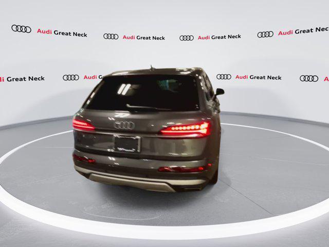 new 2025 Audi Q7 car, priced at $65,561