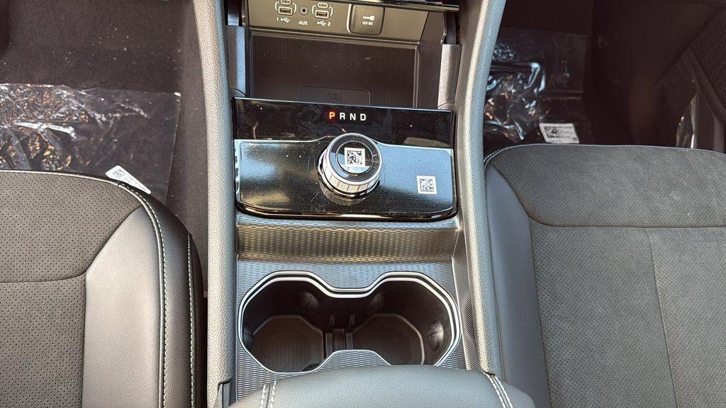 new 2025 Jeep Grand Cherokee car, priced at $44,298