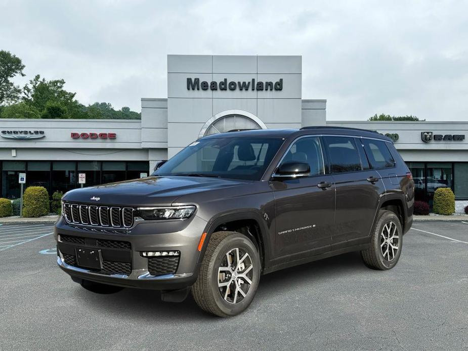 new 2024 Jeep Grand Cherokee L car, priced at $53,798