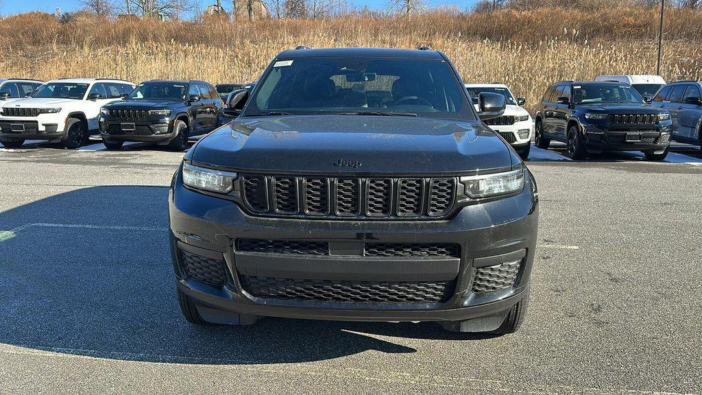 new 2025 Jeep Grand Cherokee L car, priced at $48,530