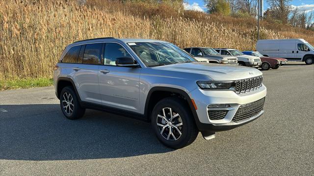 new 2025 Jeep Grand Cherokee car, priced at $46,798