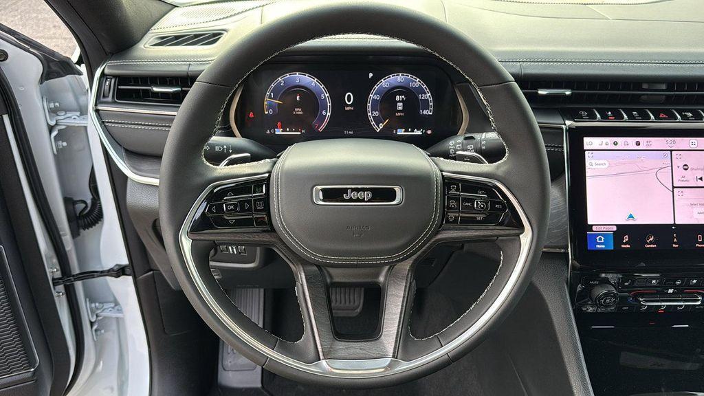 new 2025 Jeep Grand Cherokee car, priced at $57,498