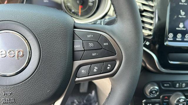 used 2022 Jeep Cherokee car, priced at $31,999